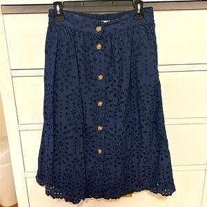 Eyelet Midi Skirt, Size Small, Pockets!